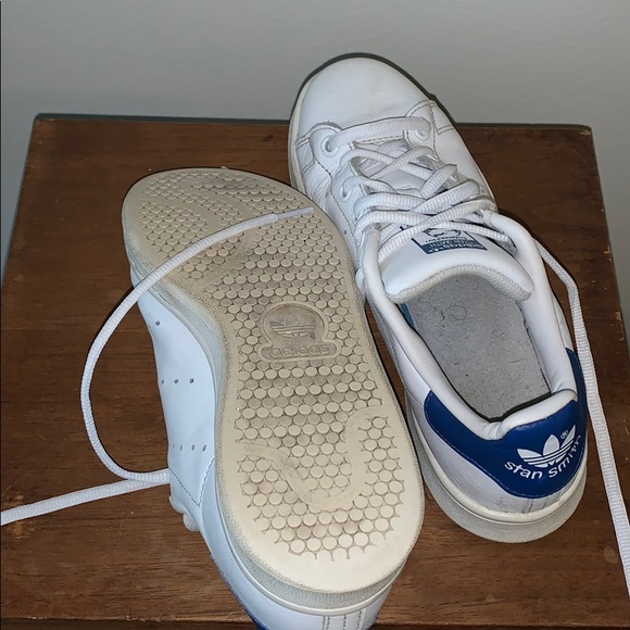 Stan Smith Adidas Shoes - Picture 4 of 4